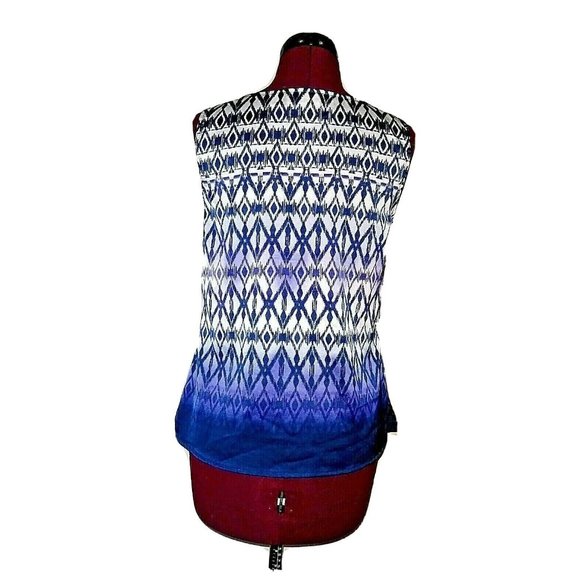 Chico's Womens Top Size 0 Small Multicolor Sleeveless Pleated Side Slits - Picture 2 of 5